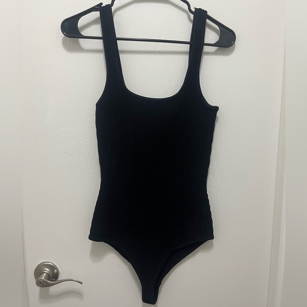 NEVER WORN Altr’d State Black Ribbed Bodysuit size XS
